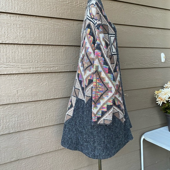 Debut Aztec Print Oversized Open Draped Cardigan Sweater S/M - Picture 3 of 14